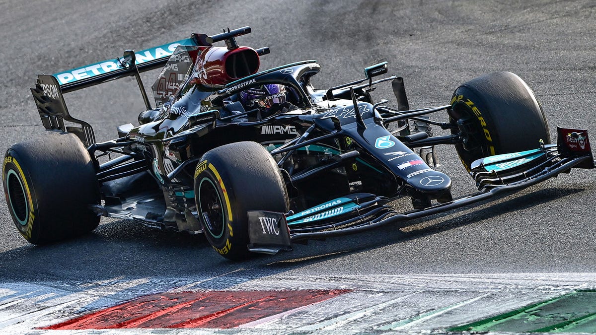 iracing Mercedes AMG Petronas formula 1
